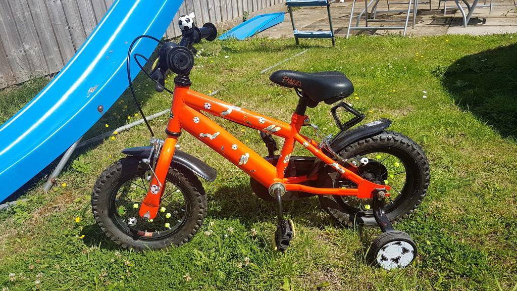 raleigh striker 12 inch bike